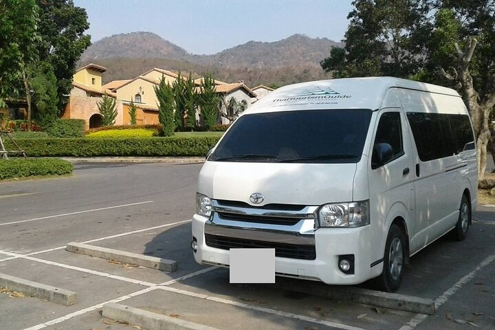 Private Transfer from George Town Port to Owen Roberts AirportGCM - Photo 1 of 8